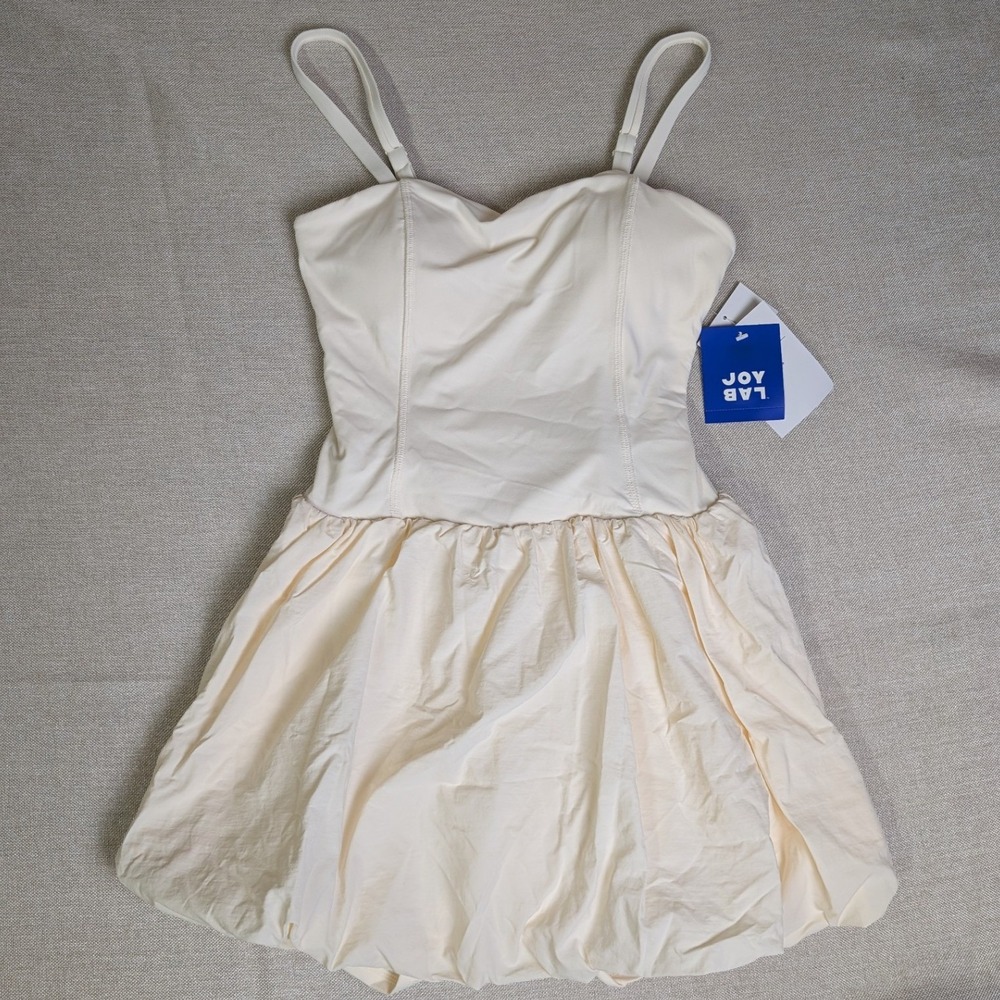 JoyLab Active Dress Womens Small Cream NWT Bubble Hem Bodice Cami Athletic Mini
